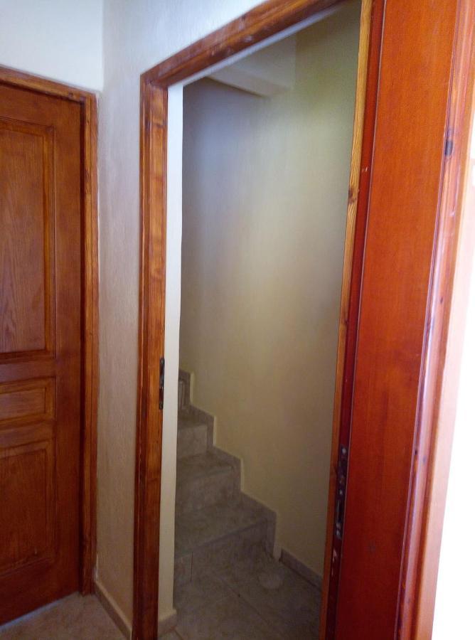 House Lena Apartment ซาร์ตี ภายนอก รูปภาพ